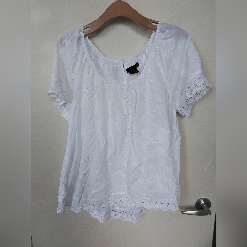 Calvin Klein White Eyelet Short Sleeve Peasant Blouse